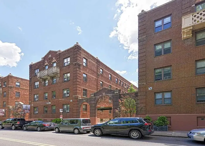Lennox C201 Furnished Studio Att Students