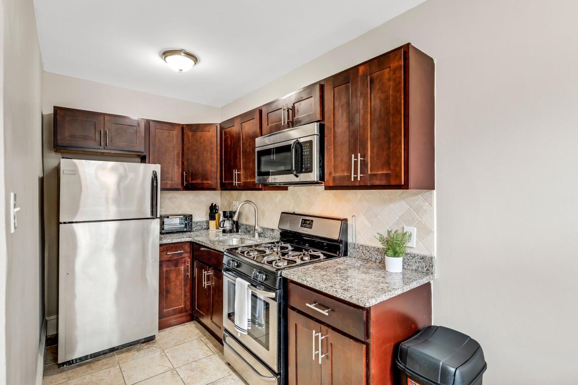Lennox C201 Furnished Att Students *